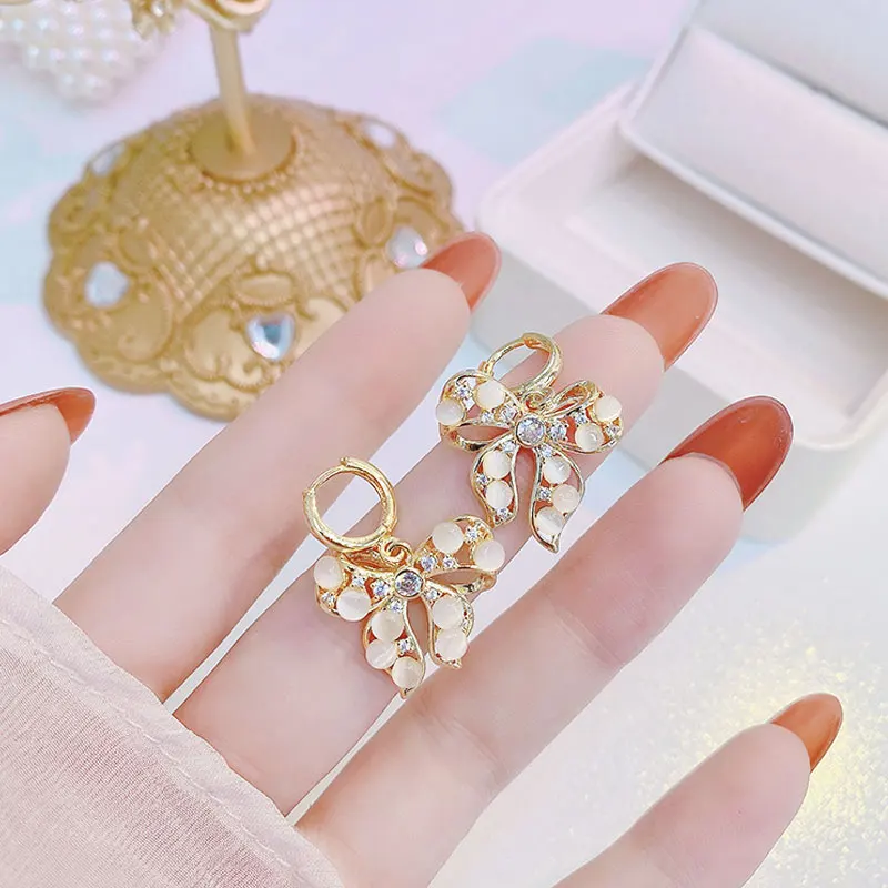 

Exquisite Luxury Butterfly Earrings Elegant Temperament Bling AAA Zircon Earrings Fine Jewelry For Women Trendy Earring Bijous