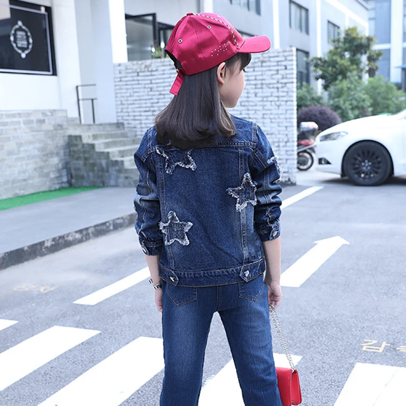 Джинсовая куртка для девочек кардиган с вышивкой бабочки и блестками Верхняя