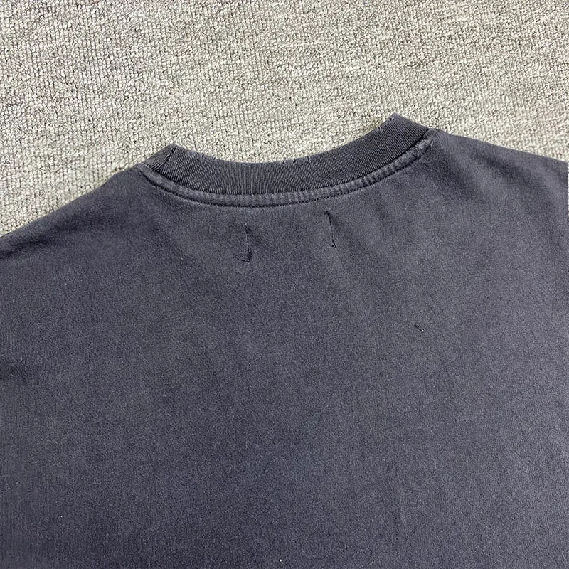 Негабаритных представляют собой лишь сильный выжить футболка для мужчин женщин