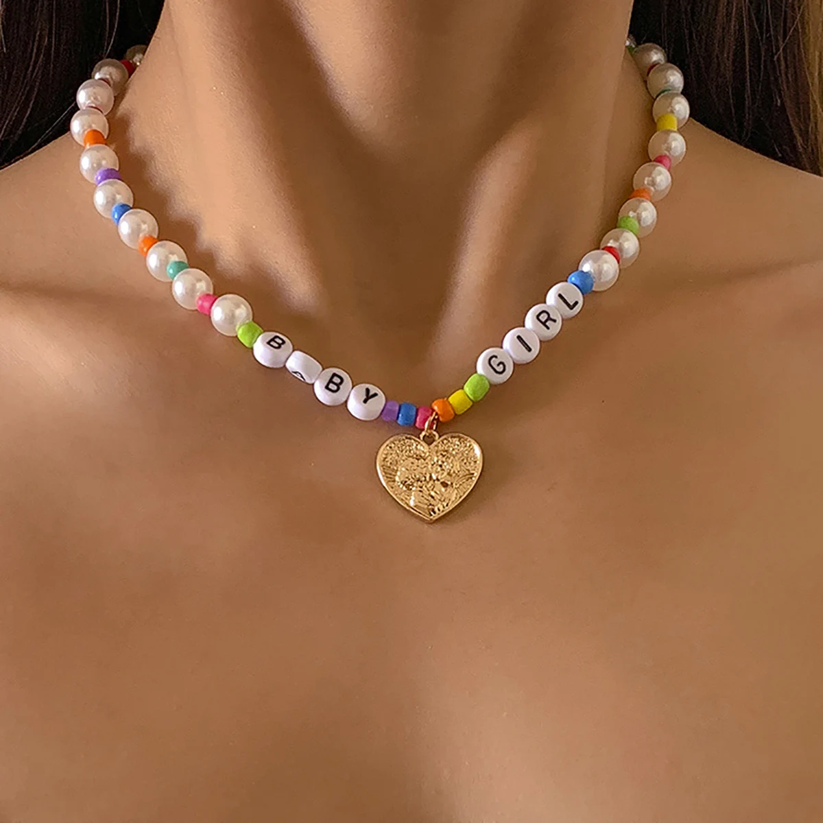 

SHIXIN Bohemia Candy Colors Beads Pearl Letter Choker Necklace for Women Girl Fashion Heart Pendant Necklaces 2021 Jewelry Gifts