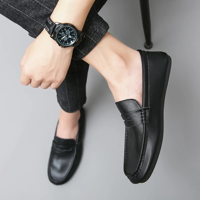 

Italian Mens loafers Casual Brands Slip On Formal Luxury Shoes Men outdoor Loafers Moccasins Genuine Leather black Driving Shoes