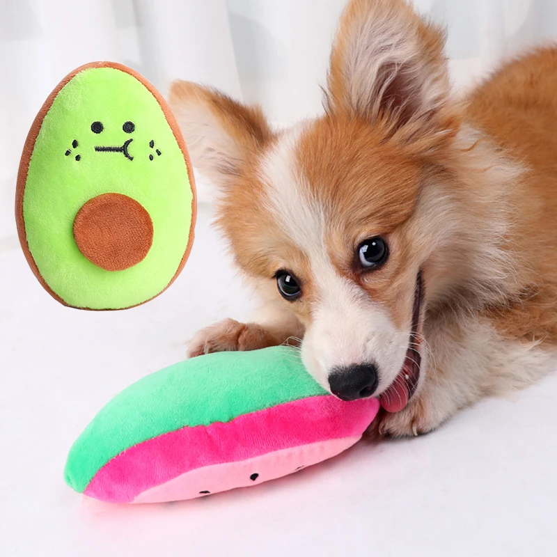 

Throwing Pets Fruit Plush Toys Sounding Avocado Watermelon Training Toy Funny Pet Supplies Interesting Dog Cat Chew Toys