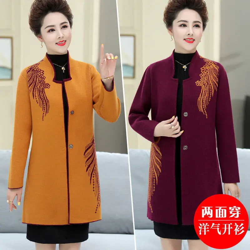 Осенний свитер для матери пальто длинный женский с вышивкой женщин среднего