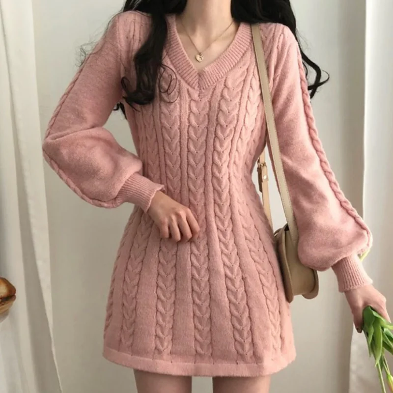 Женское трикотажное платье-свитер с V-образным вырезом | Женская одежда