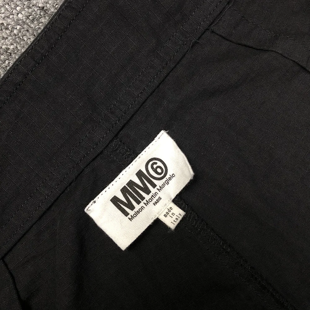 

Fashion High Street Brand MM6 Multi-Pocket Sweatpants Men's Pants Pocket Cargo Joggers Drawstring Pants Men Trousers