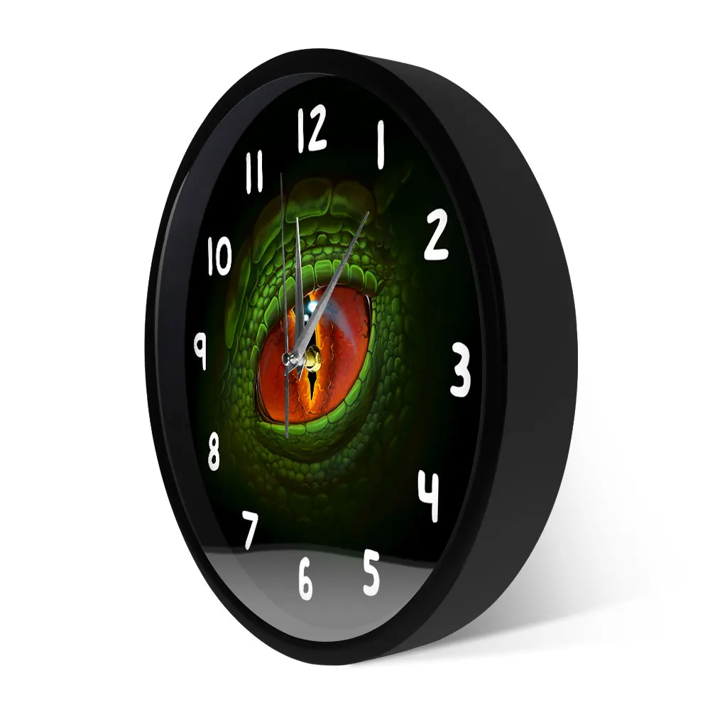 

Fantasy Gothic Style Green Dino Dragon Eye Metal Frame LED Wall Clock Sound Activated Dinosaur Eyeball Modern Design Wall Watch