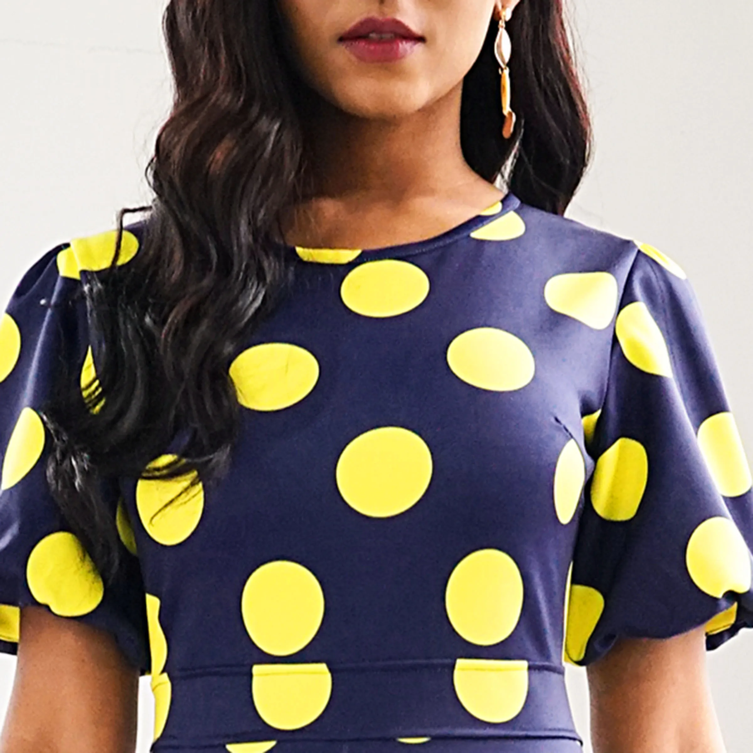 Женское облегающее платье в горошек с разрезом синие Коктейльные Вечерние