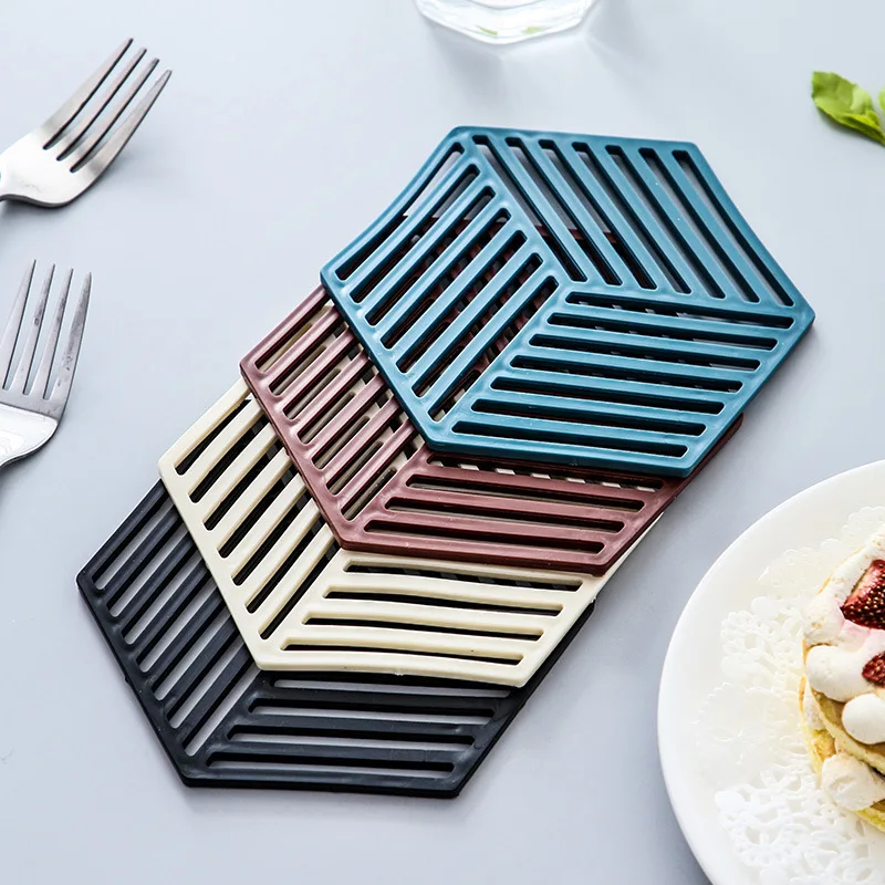 

Silicone Heat-insulated Bowl Placemat Coaster Hexagon Silicone Mats Pad Tableware Insulation Mat Kitchen Tools Home Table Decor
