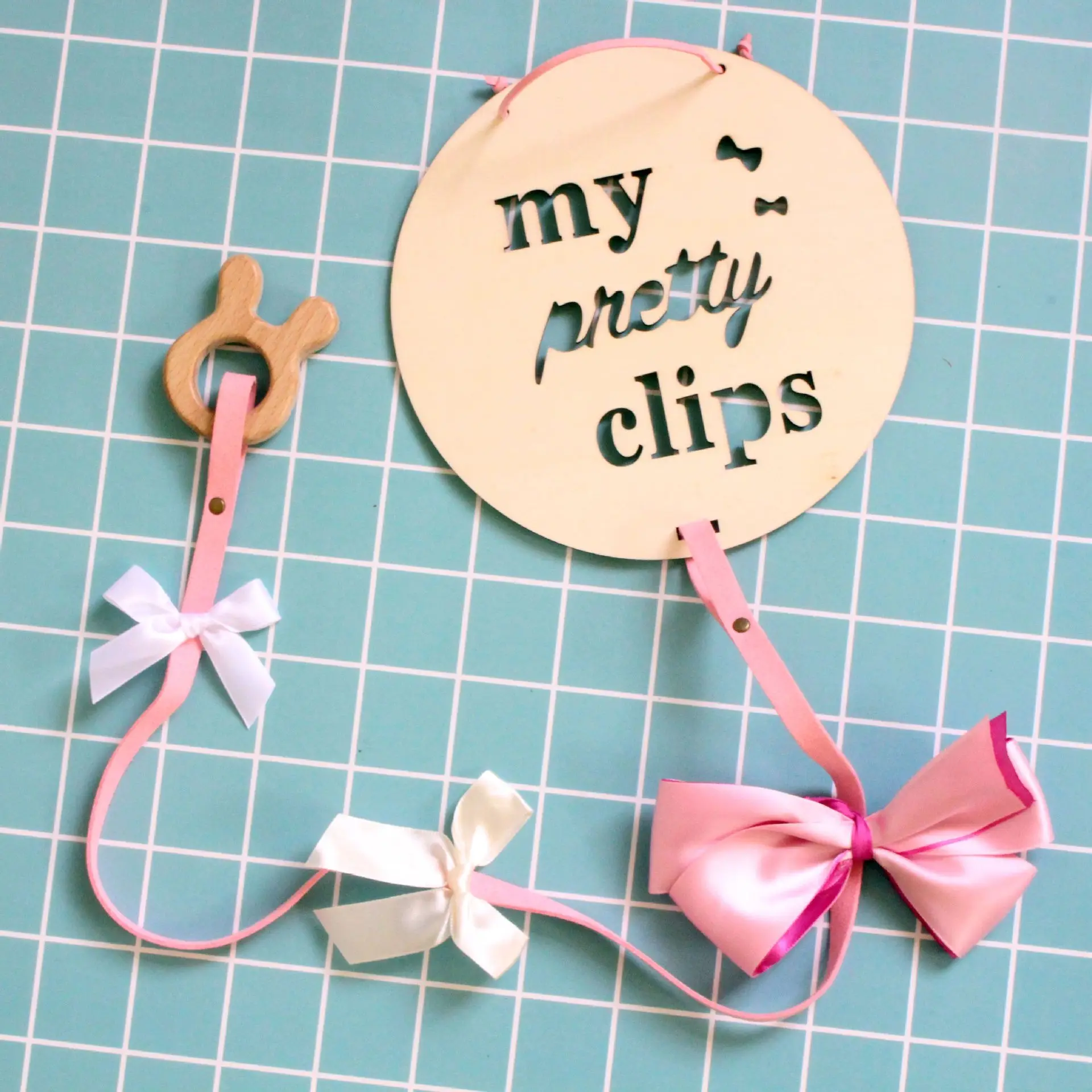 

INS Nordic wind wood baby hairpin buckle jewelry photo collection pendants in English