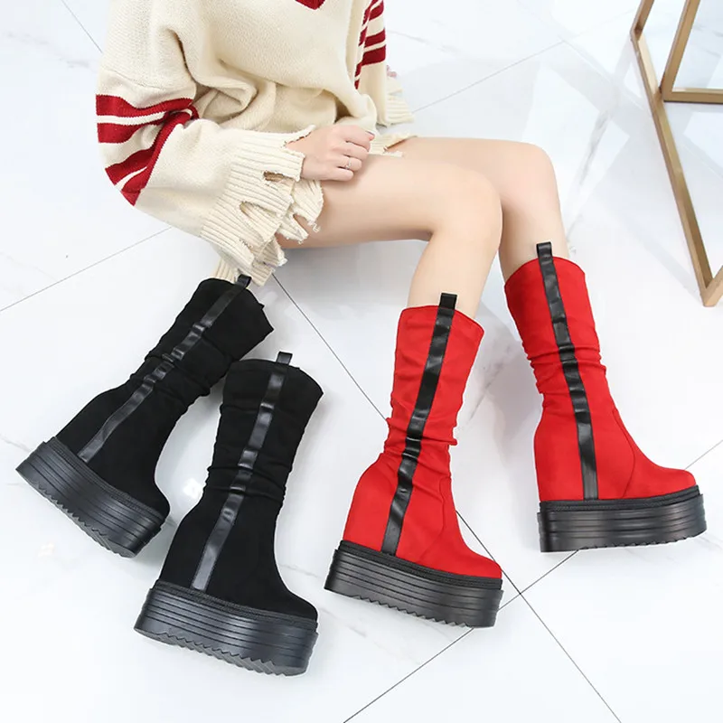 Женские ботинки до середины икры на платформе и высоком каблуке 13 см 2020 | Обувь