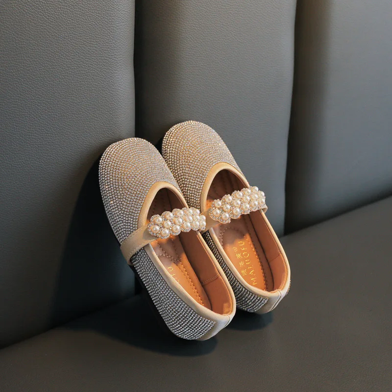 

New Girls Leather Shoes Children Princess Fashion Rhinestone Dance Moccasins Baby Toddler Flats Kids Student Dress 02
