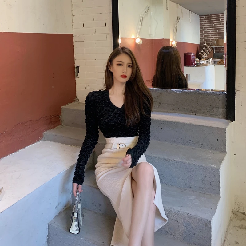 

Fashion fried street suit autumn and winter V-neck bottoming shirt slim slimming short top + high waist sexy bust skirt female