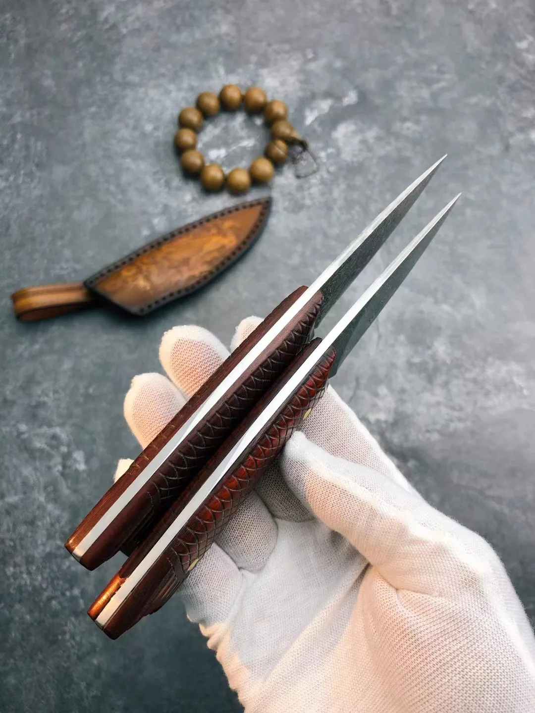 Дамасская сталь 60HRC высококачественный прямой нож с ручкой красной тени