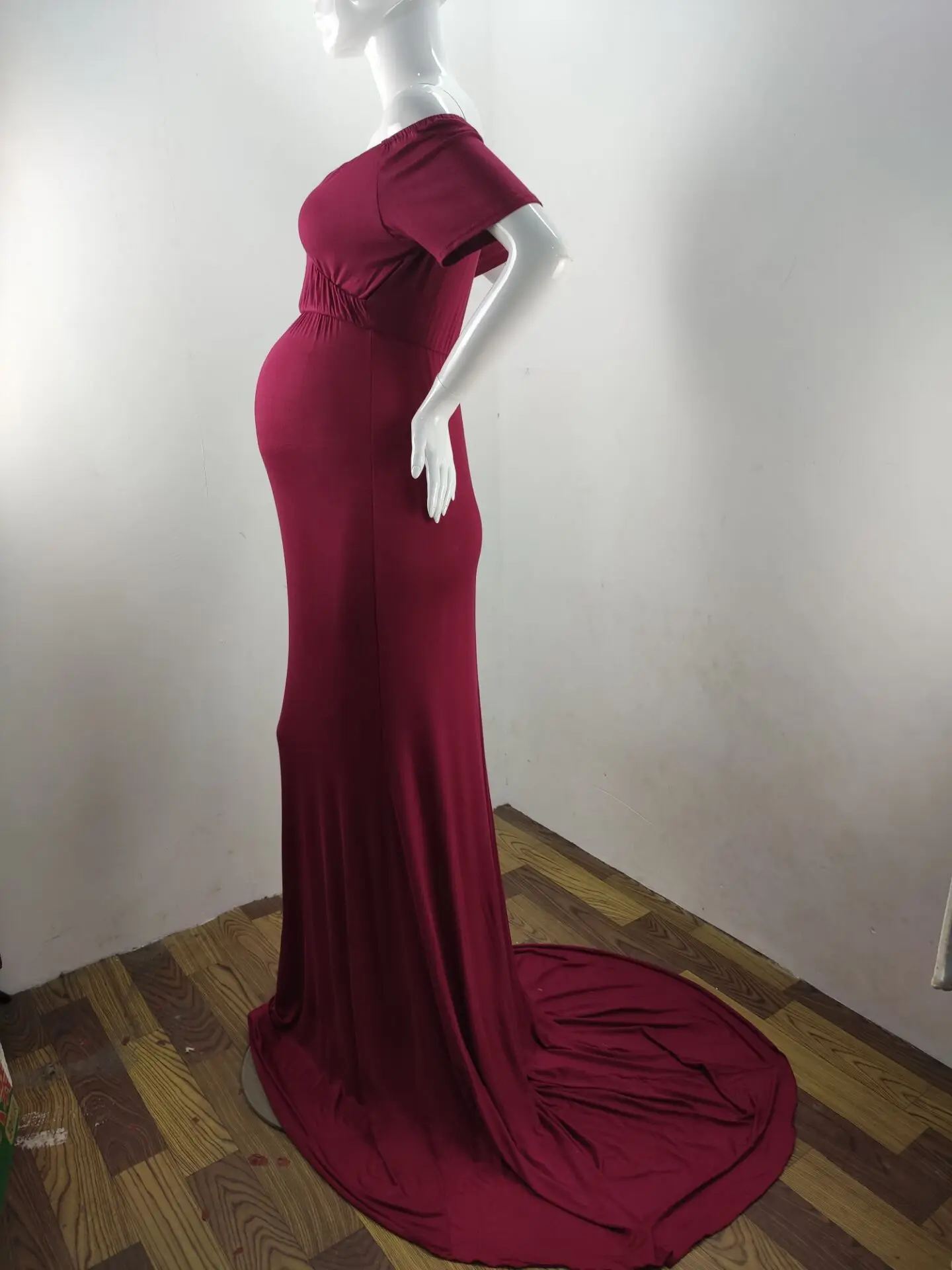 Хлопковые длинные платья для беременных с открытыми плечами и коротким рукавом