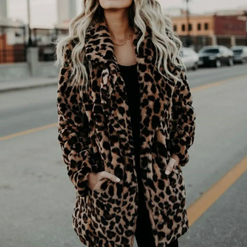 Зимнее модное пальто с леопардовым принтом имитирующее мехом повседневное