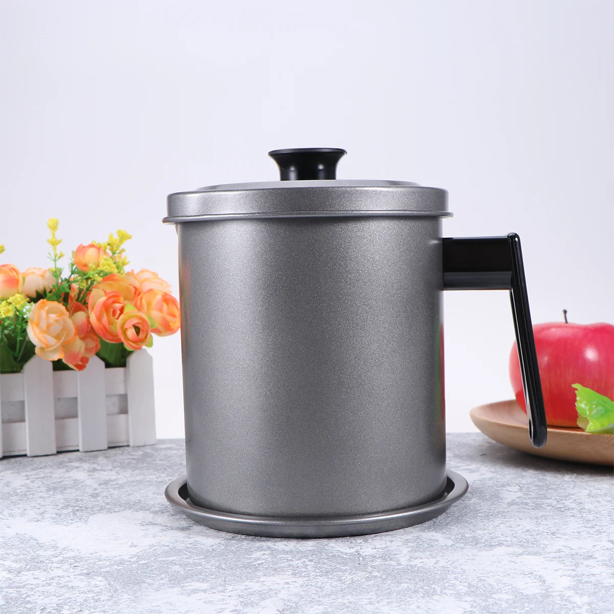 

1pc Stainless Steel Oil Strainer Pot Grease Container Oil Storage Can Grease Keeper with Strainer and Lid