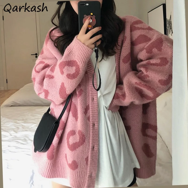 

Женский кардиган большого размера и винтажном стиле на плоской подошве на осень с леопардовым принтом свободные v-образным вырезом сладкий ...