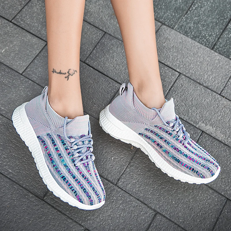 

New Men's Running Shoes Popcorn Bottom Couple Shoes Flying Woven Reflective Tide Shoes Breathable Lace-Up Lightweight Wild Shoes