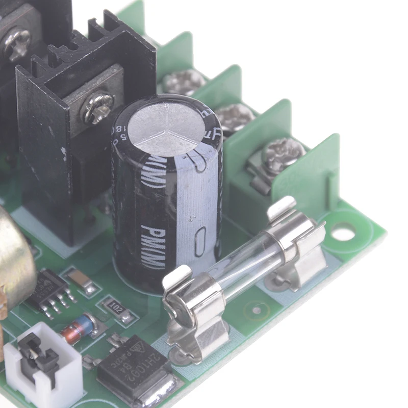

DC12-40V 10A Pwm Motor Speed Control Switch Controller Volt Regulator Dimmer