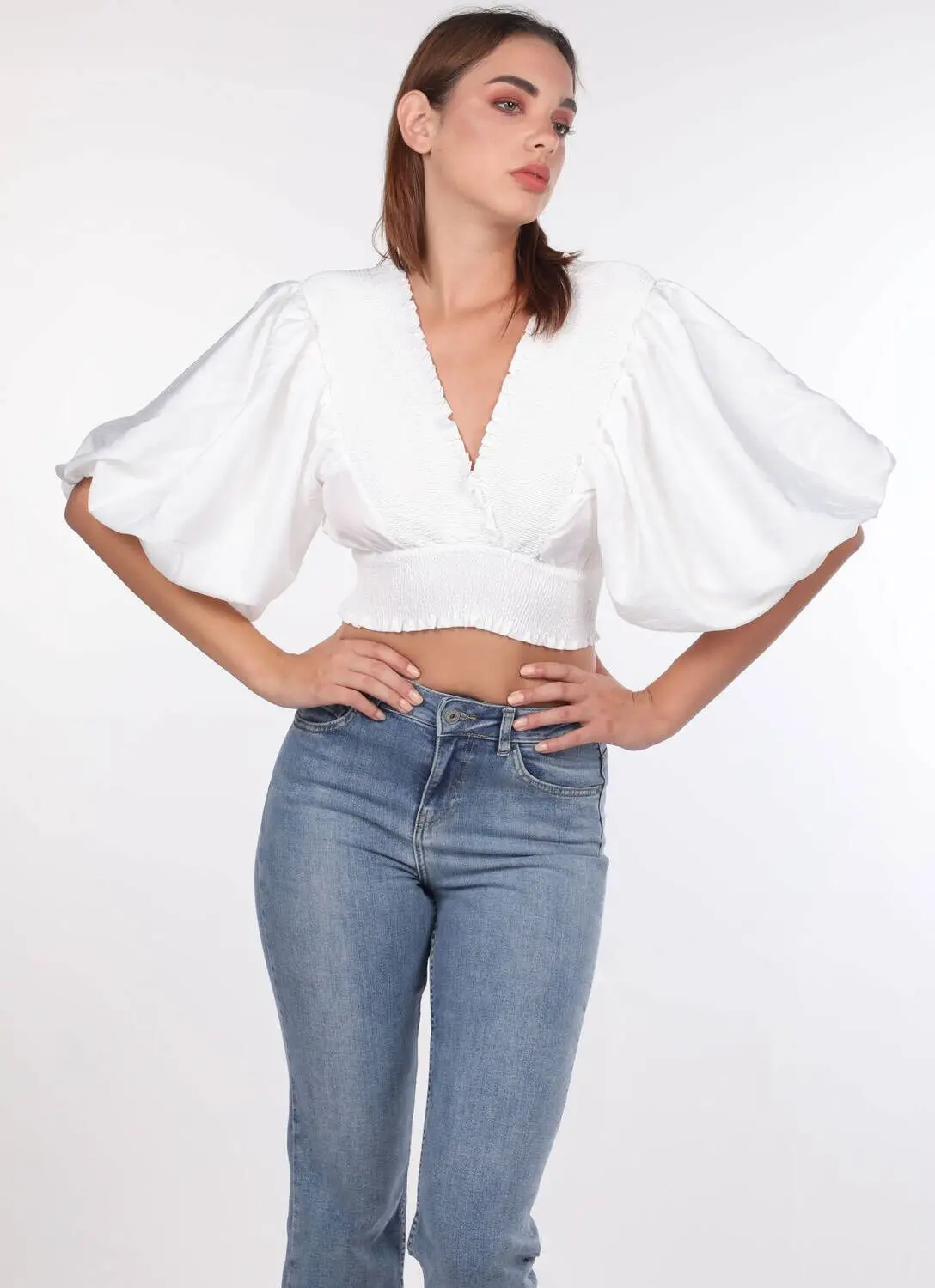 

Gipeli Balloon Sleeve Blouse