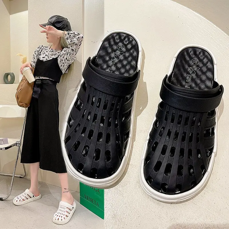 

Women's Hole Shoes I Outdoor Wear 2021 summer New Internet Hot Thick Bottom Non-slip Two-way Wear Toe Cap Semi Slipper Sandals