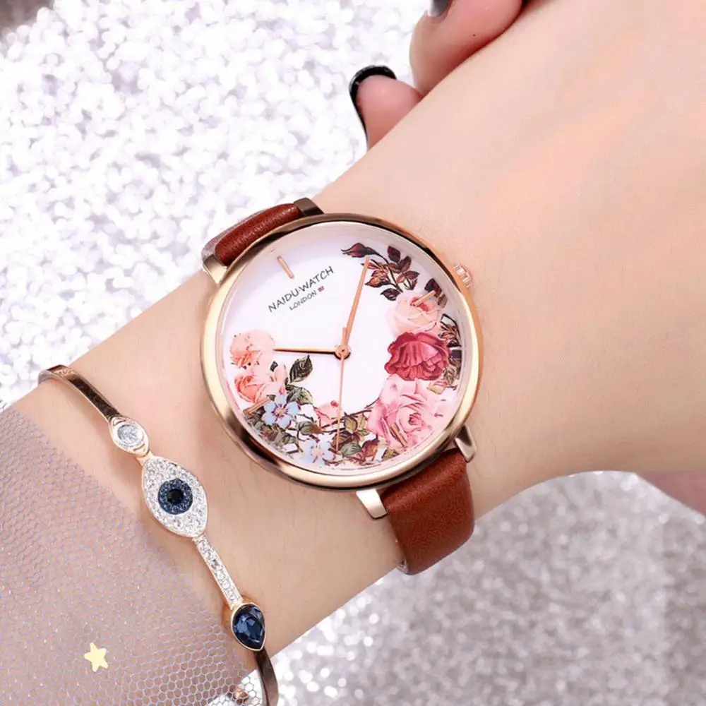 

Women Flower Print Faux Leather Strap Round Dial No Number Analog Quartz Watch