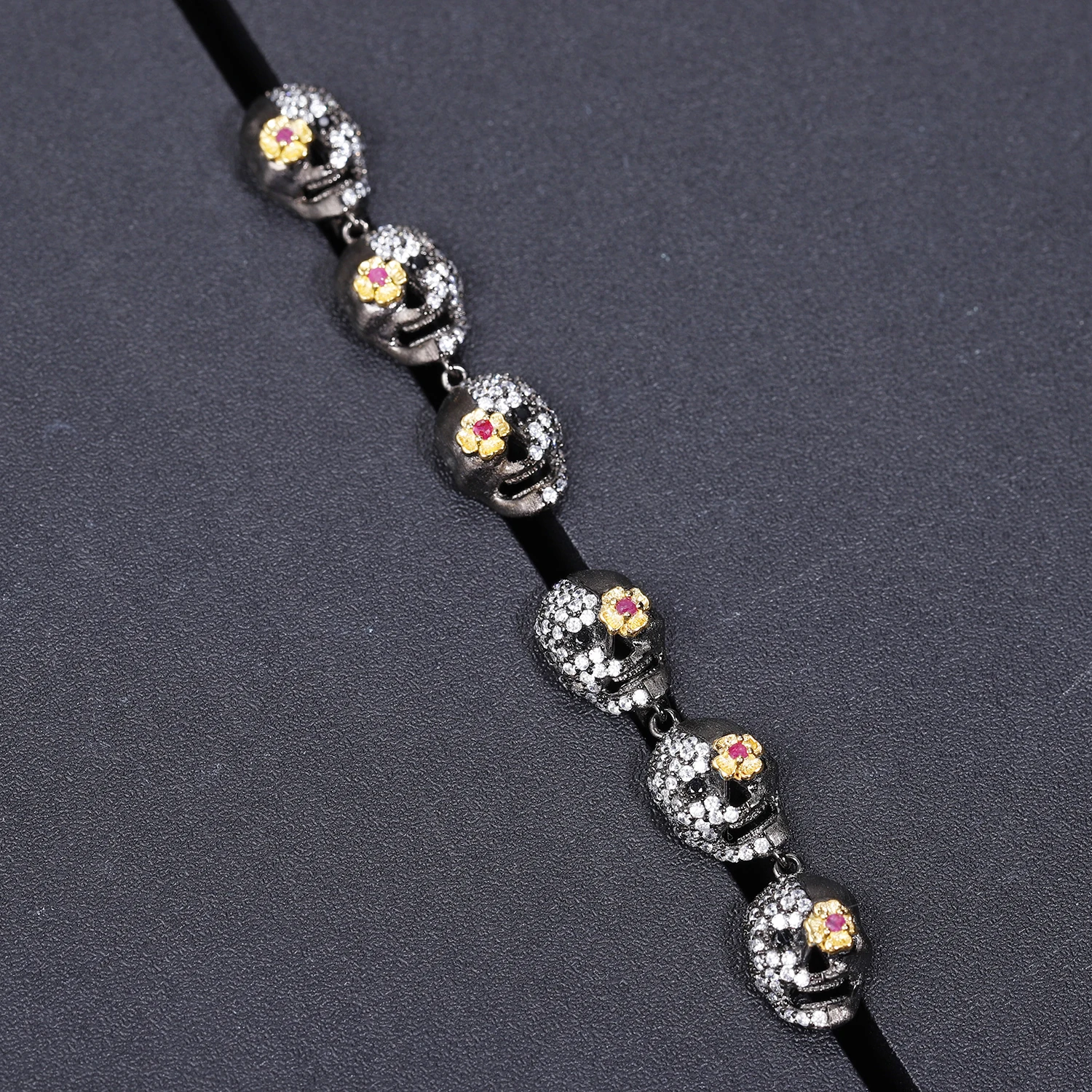 Серьги ручной работы в виде черепа для женщин украшения готическом стиле