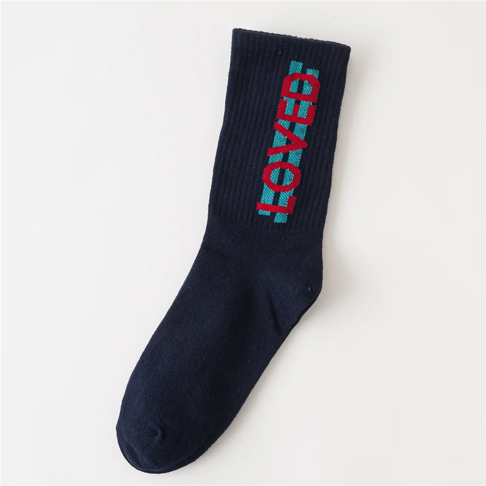 Black Loved Women's Funny Words Loved Think Drink Sleep Play Lettered Striped Art Socks Couples Skateboard Hipster Street Dance Harajuku Sox - Цвет: Black Loved