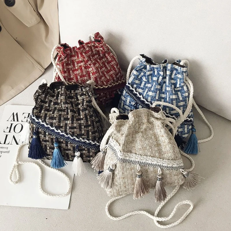 

Knitted Crossbody Bag Drawstring Shoulder Bags Bucket Tassel Tote for Women Fashion Messenger Bag Casual Handbags