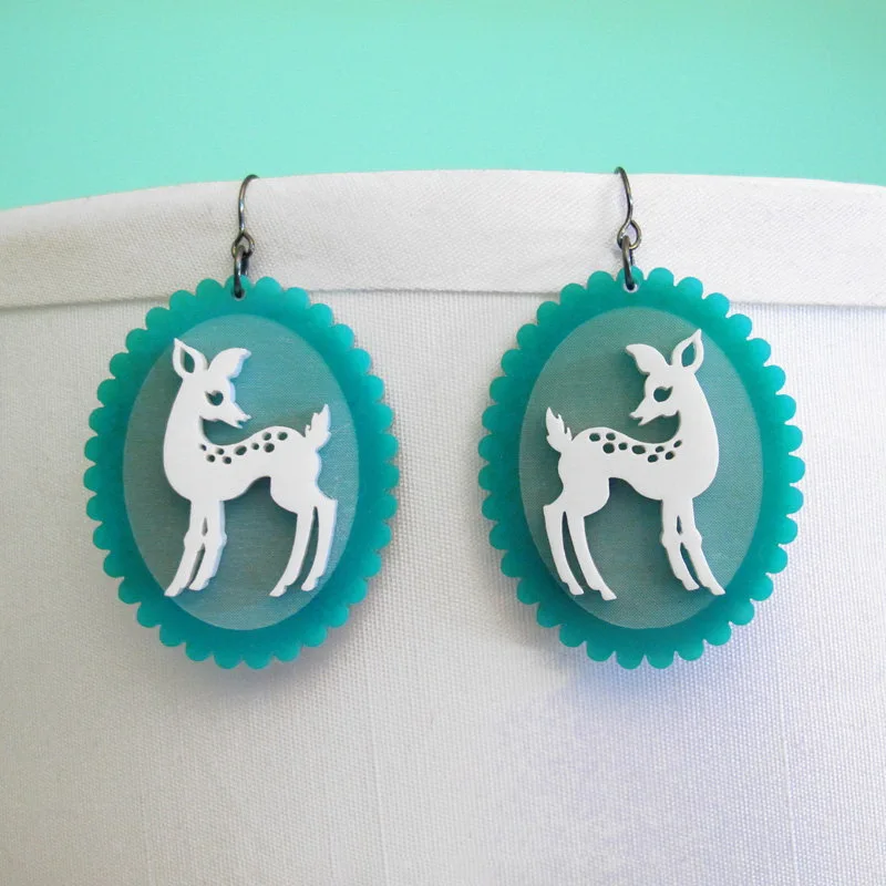 

Novelty Earrings Korea Earrings Novelty Jewelry Wave Oval Elk Earrings Female Gufengsen Small Fresh Personality Earrings