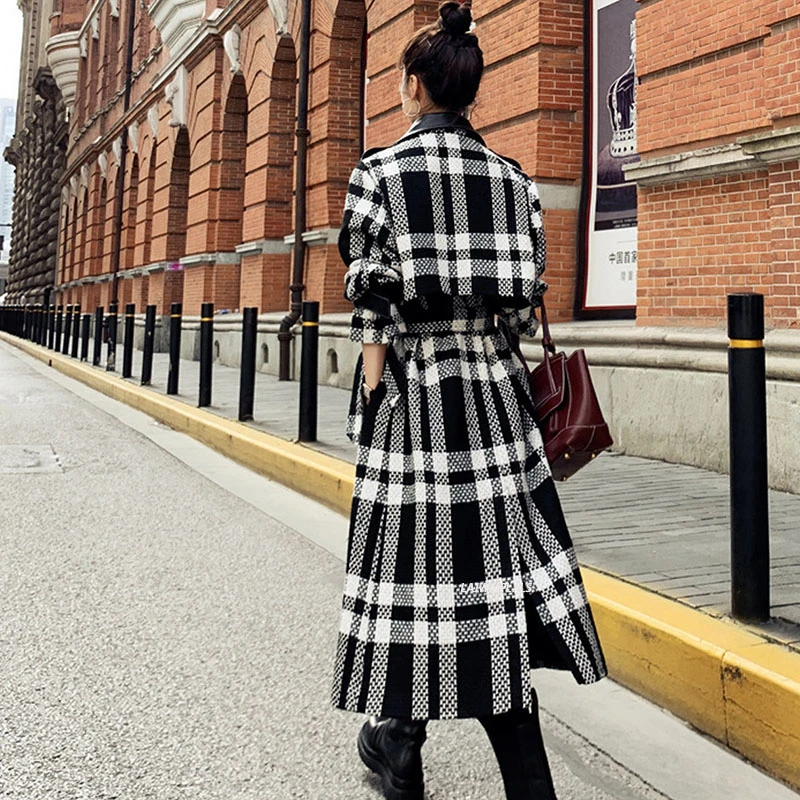 

2021 Vintage Fashion New Long Winter Women's Woolen Jacket New Black White Plaid Loose Lapel Single-Breasted Thick Coat Female