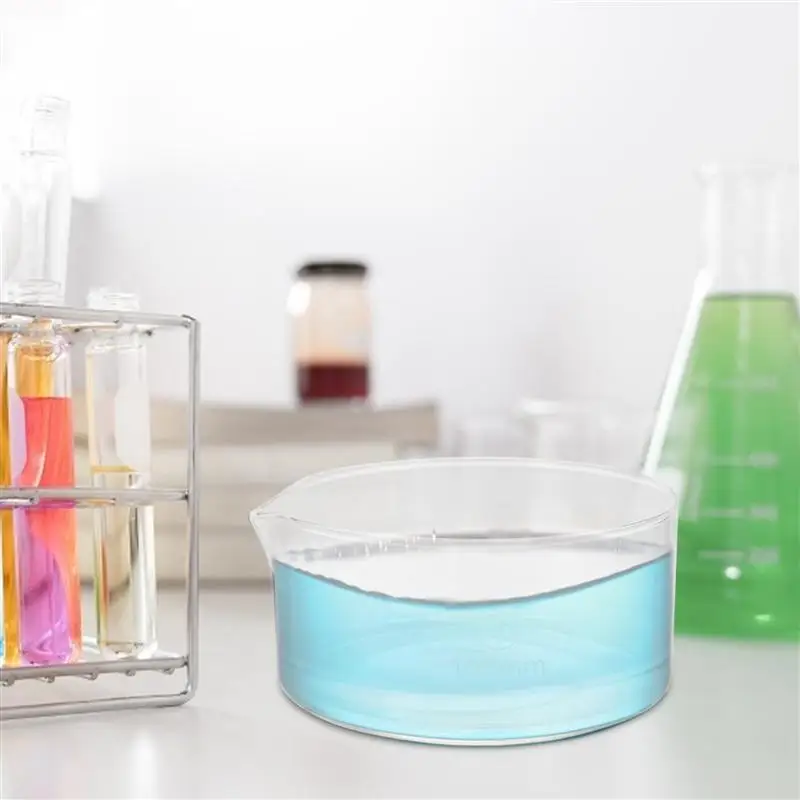 Стандартное лабораторное оборудование с носиком 1 шт. (прозрачное) | Канцтовары