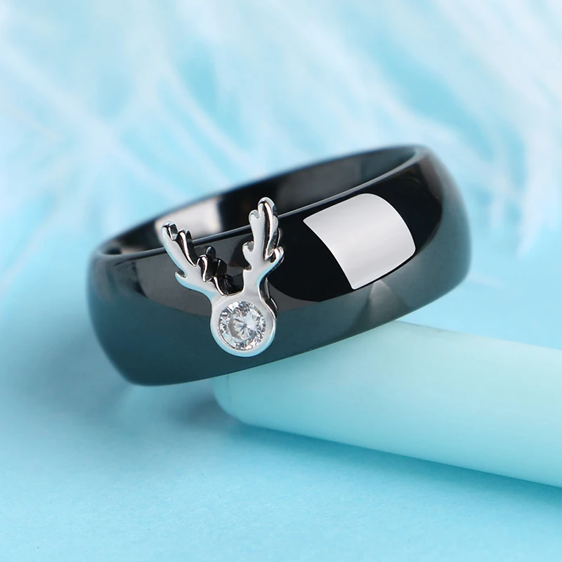 Женское керамическое кольцо черно-белое обручальное с фианитами 8 мм 925 |