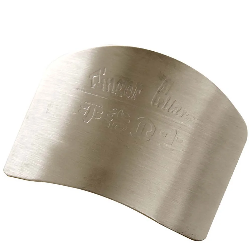 

Stainless steel blades, finger protectors and kitchen utensils are used in kitchen.