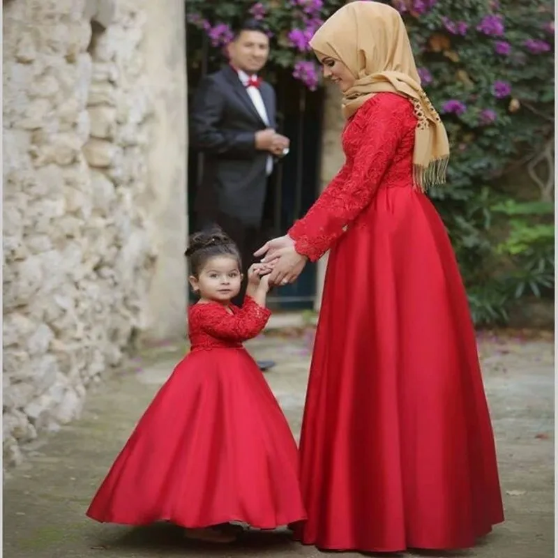 

Красные вечерние платья, длинные платья для матери и дочери для вечеринки, модель 2020 года, ТРАПЕЦИЕВИДНОЕ официальное платье в мусульманско...