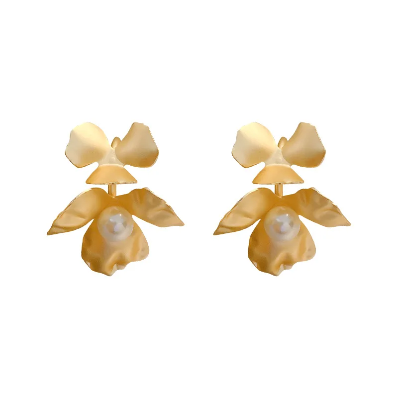 

Romantic Pearl Flower Earrings girl heart gold geometric petal Earrings super fairy temperament new earrings girl