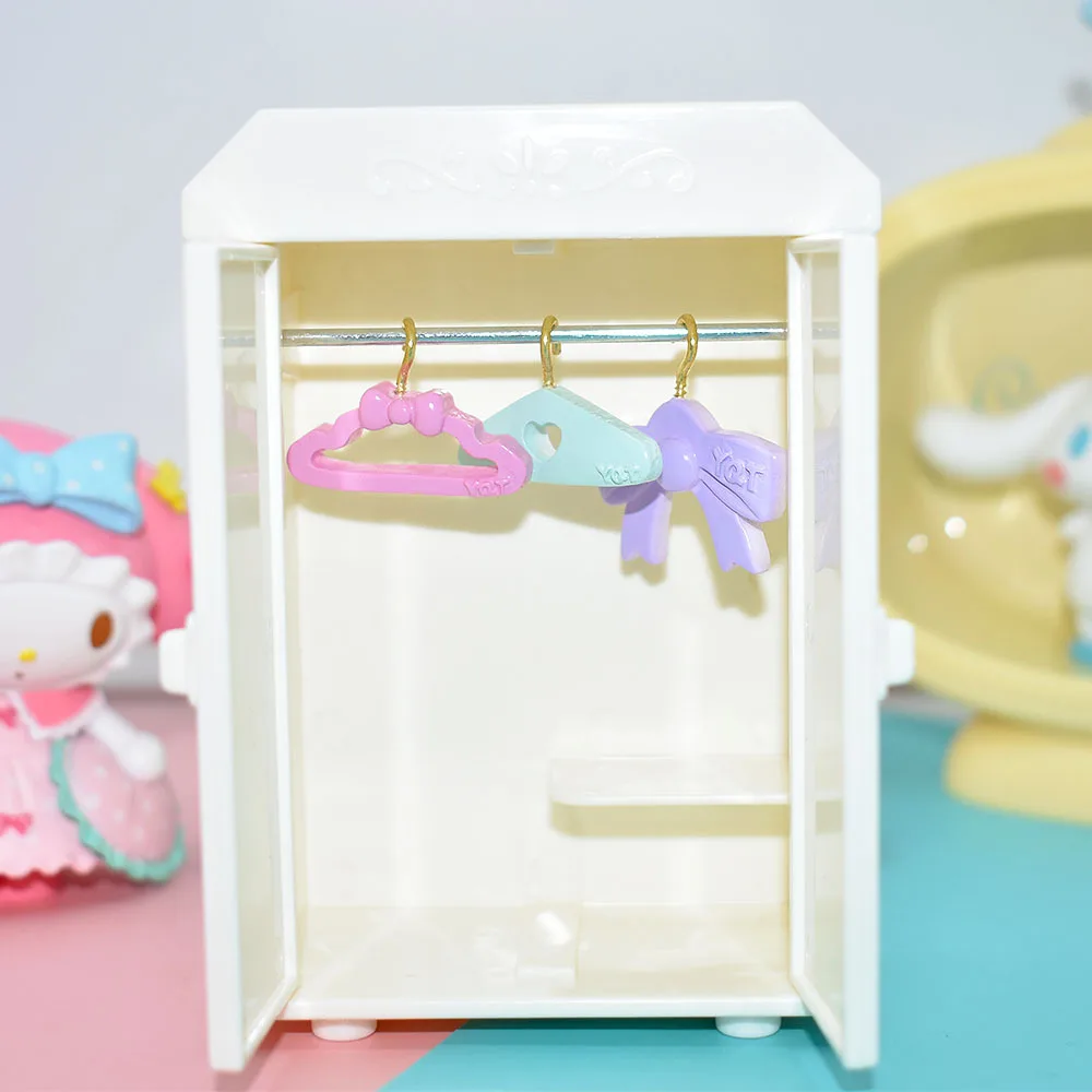 

10Pcs Resin Crafts Miniature Simulation Hangers Flatback Cabochon Kawaii Dollhouse Accessories DIY Scrapbooking Phone Decoration
