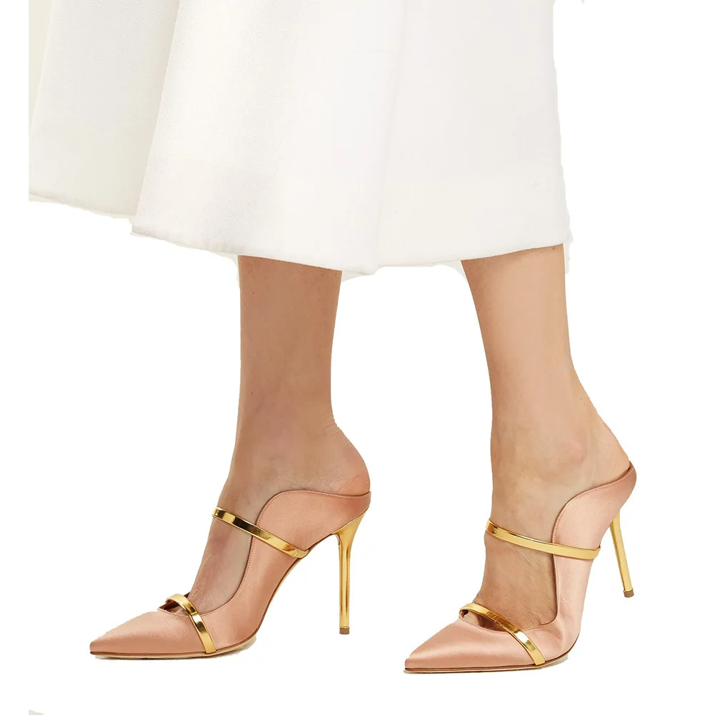 

Fashion sandals with pointed headband and thin high heels