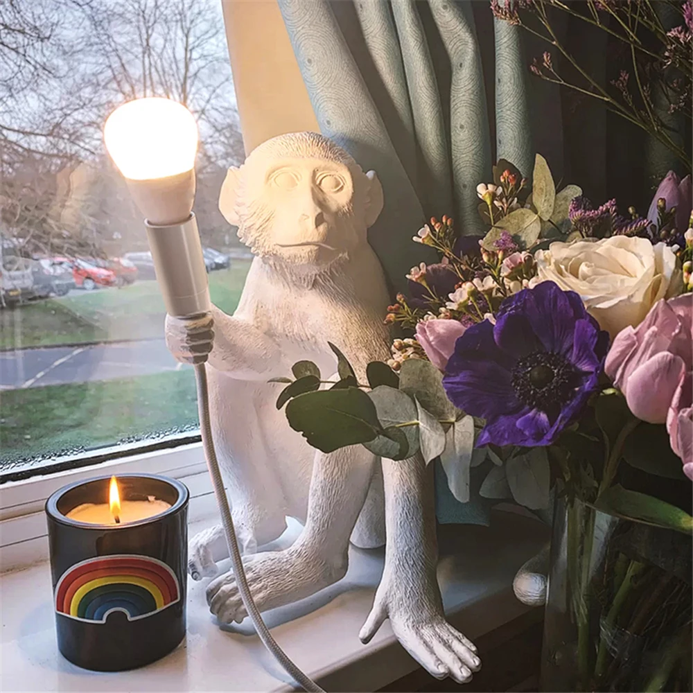 

Retro Resin Gold Black White Monkey Lamp Led Table Lamp Modern Living Room Bedroom Bedside Decoration Lighting E27 Desk Light