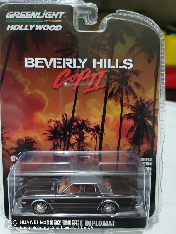 

NEW GREENLIGHT CARS 1:64 Beverly Hills Police 1982 Dodge Diplomat Hollywood 31 Collect alloy die-casting car model toys