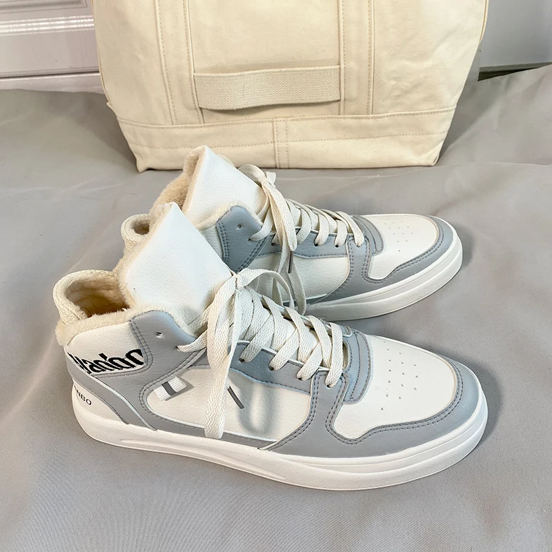 

Hi-Q Men's winter sneakers Fashionable outdoor man sports shoes Non-slip wear - resistant flat shoes Add wool warm snow shoes