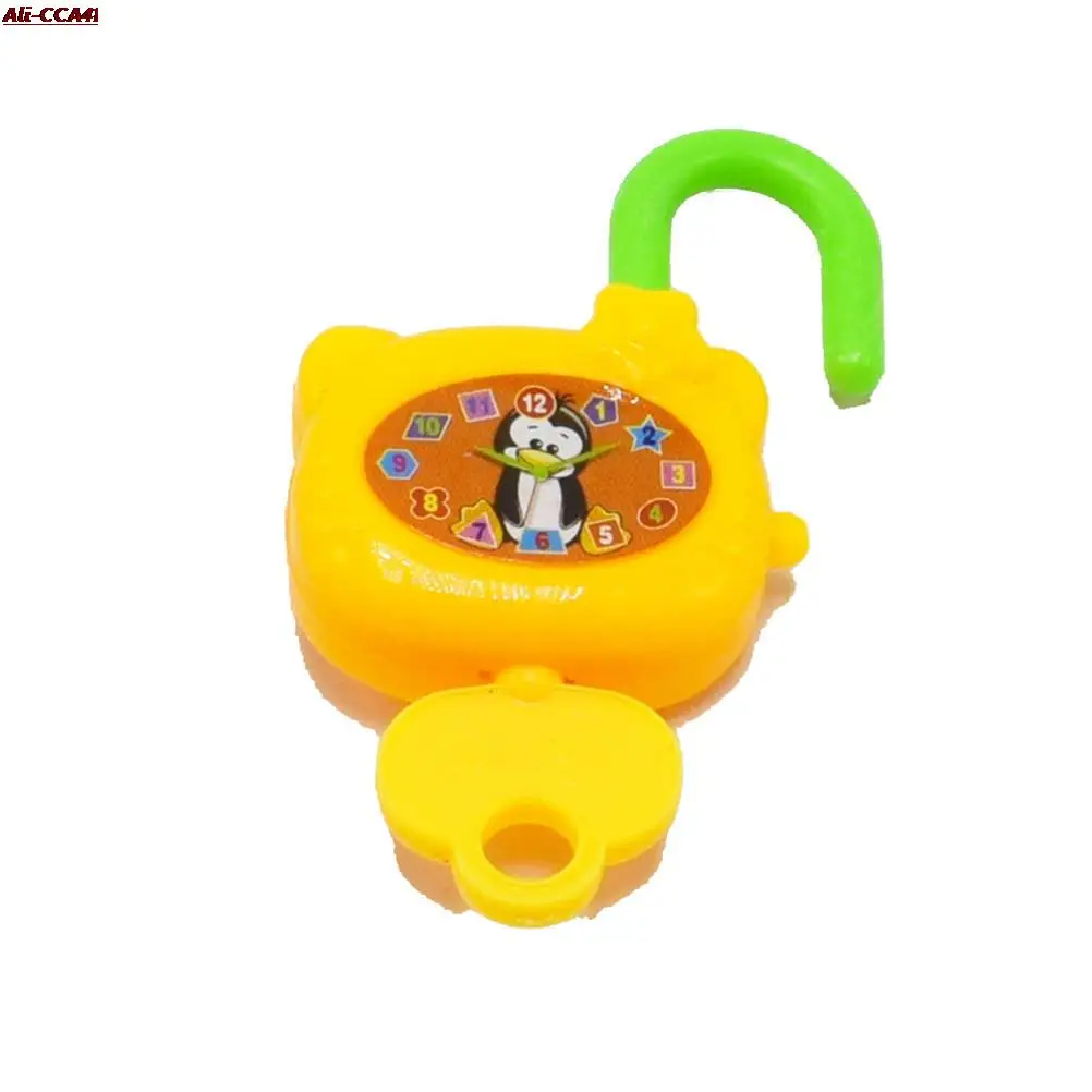 

2Pcs/lot Plastic Cartoon Children With Keys Toy Locks Notebook Lock Gift toys For Kids Colorful Birthday Toy