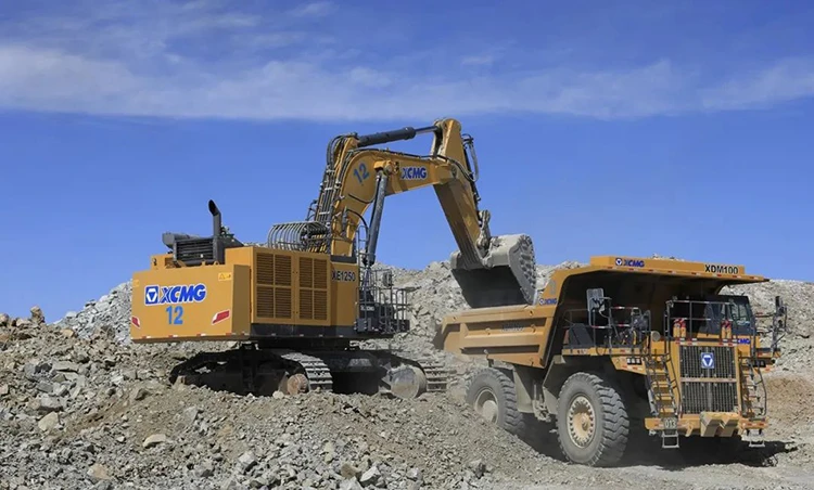 

XCMG XE7000E Mining Excavator for sale