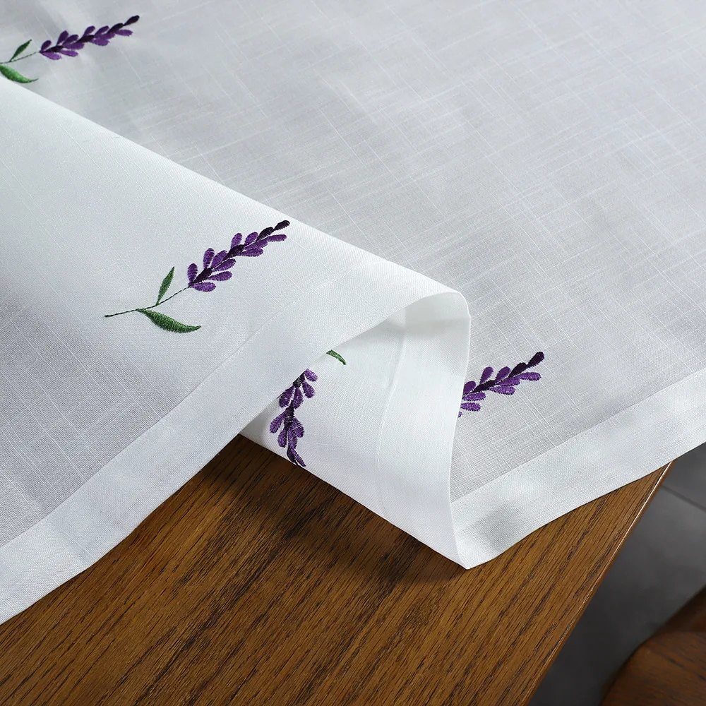 Льняная скатерть с вышивкой в новом дизайне | Дом и сад