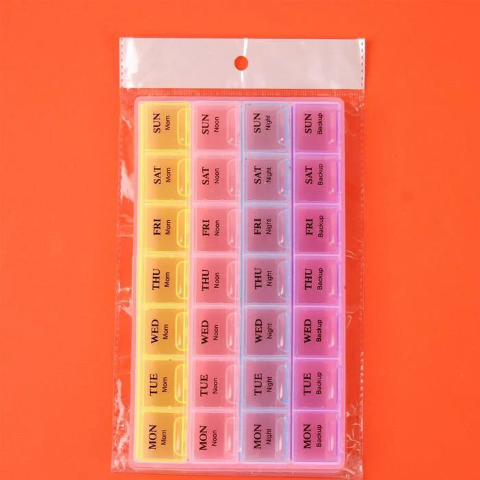 Таблетница-органайзер Неделька английские буквы утро/день/вечер/ночь 28 секций