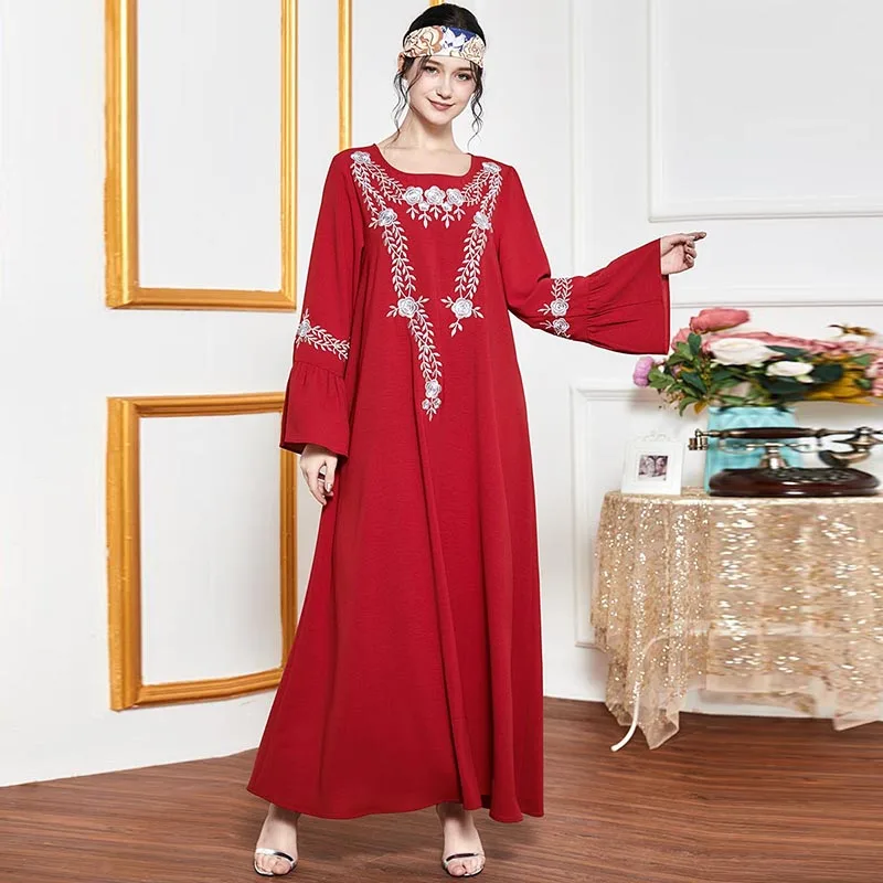 

Spring and Autumn Bohemian Women's Trumpet Long Sleeve Red Embroidery Banquet Noble Casual Dress Muslim Women's Long Skirt