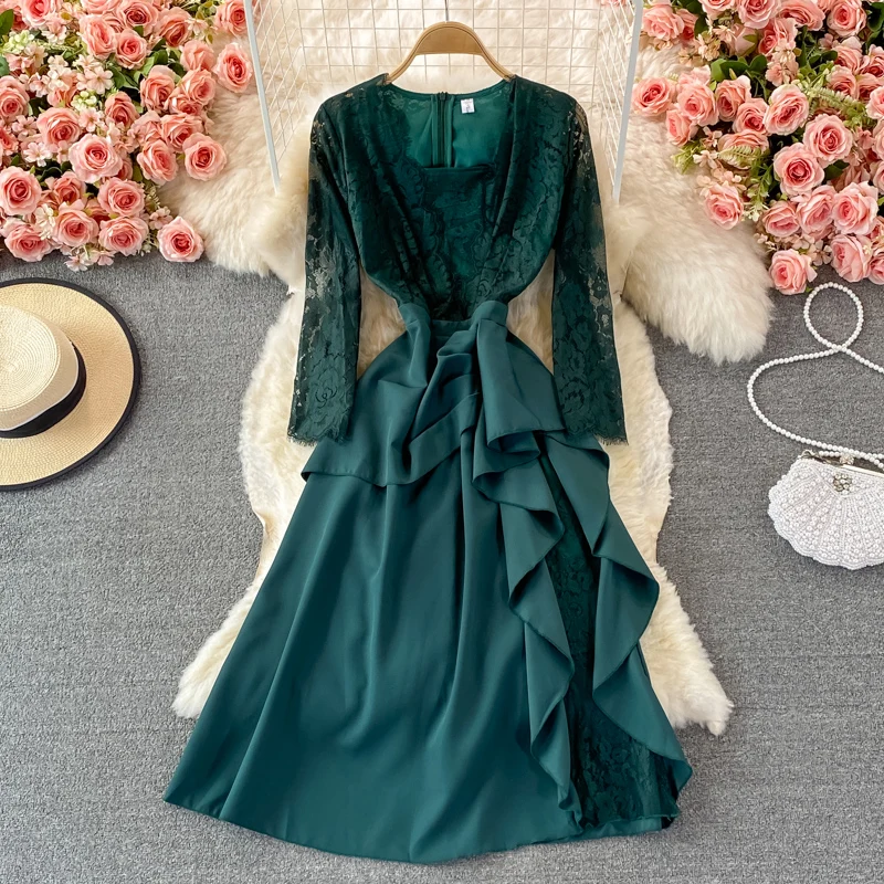 

Uulutonica Autumn Women Elegant Fashion A-line Solid Lace Patchwork Ruffles Mid-calf Empire Square Collar Dress