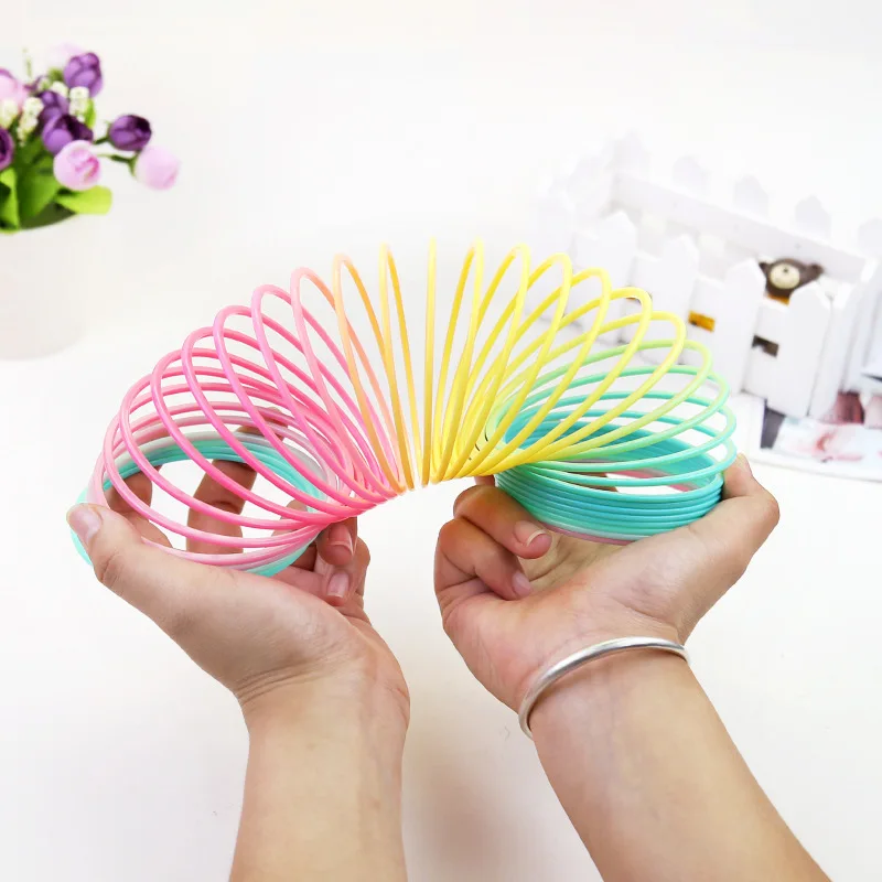 

2pcs Rainbow Circle Funny Toys Spring Coil Early Development Educational Folding Plastic Children's Creative Magical Gift Game