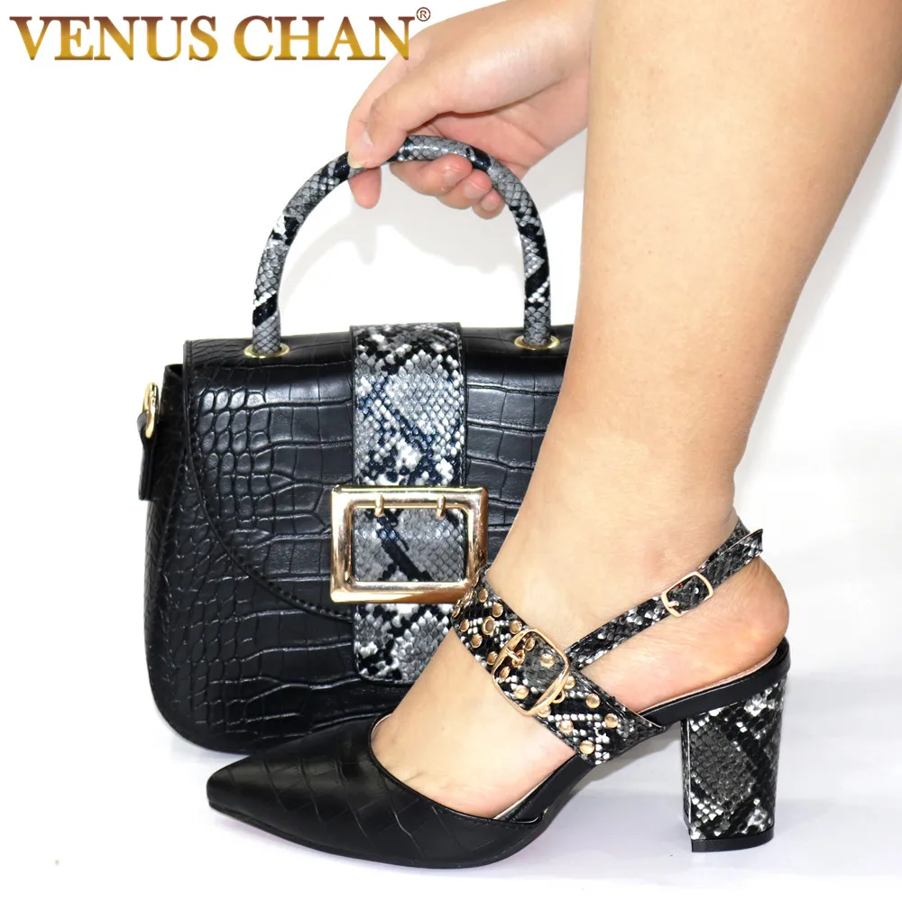 

2021 Winter New Arrivals Italian Design Shoes and Bag to Match in Black Color Decorate with Rhinestone for Wedding Party