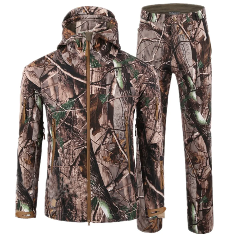 В наличии куртка для активного отдыха походов камуфляжная охотничья мягкая